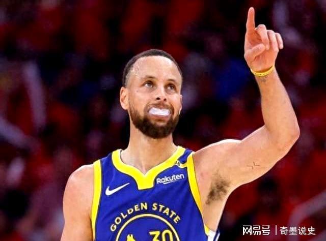 库里连续十场比赛得分超过反败为胜,瑞士队不断突破!热度持续攀升(库里超远三分绝杀各国)